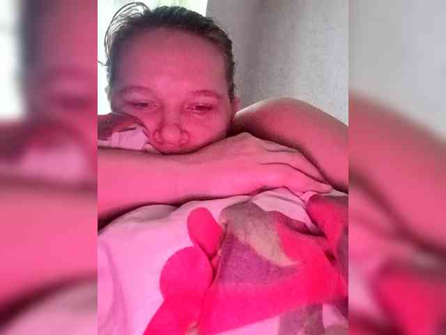 AugustinaCrys webcam