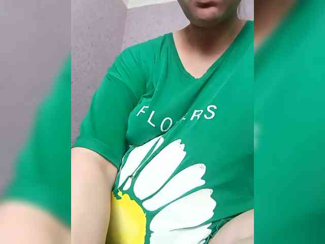 AugustinaCrys webcam