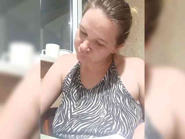 AugustinaCrys webcam