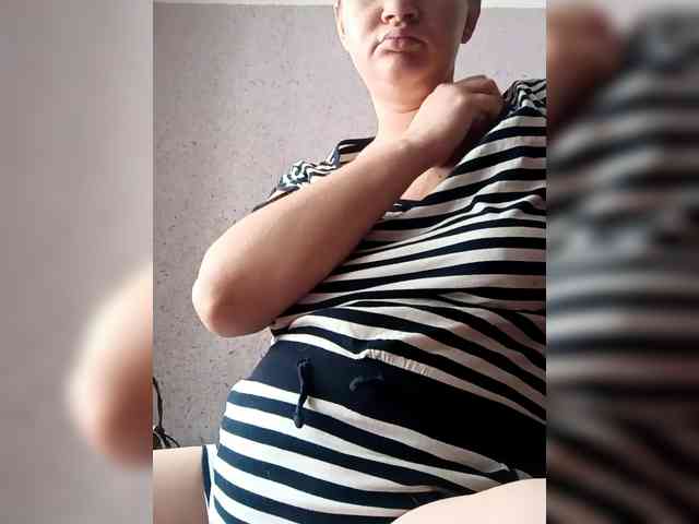 AugustinaCrys webcam