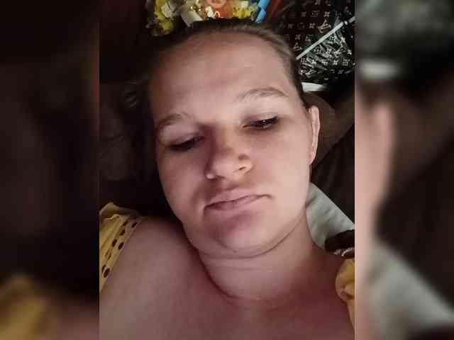 AugustinaCrys webcam