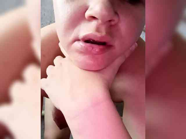 AugustinaCrys webcam