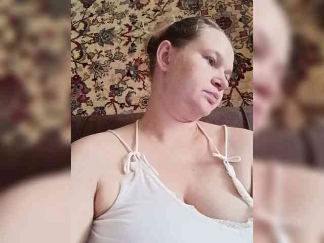 AugustinaCrys Live Webcam on BongaCams
