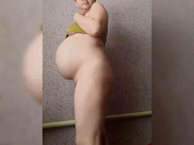 AugustinaCrys webcam