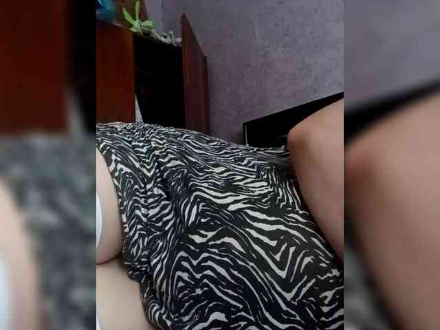 AugustinaCrys webcam