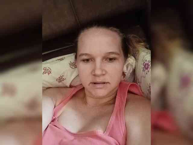 AugustinaCrys webcam