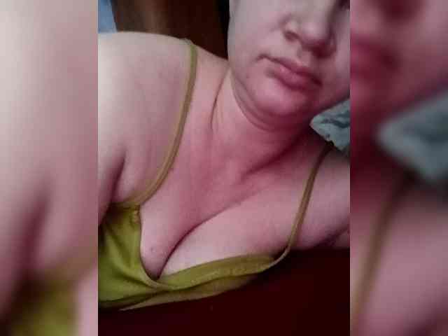 AugustinaCrys webcam