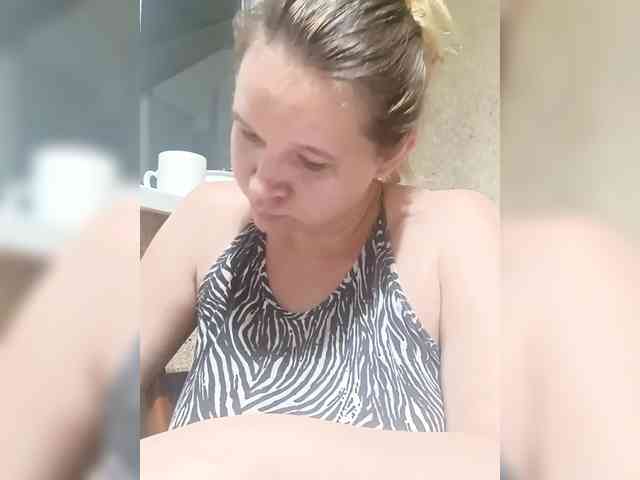 AugustinaCrys webcam