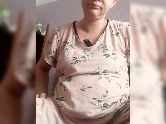 AugustinaCrys webcam