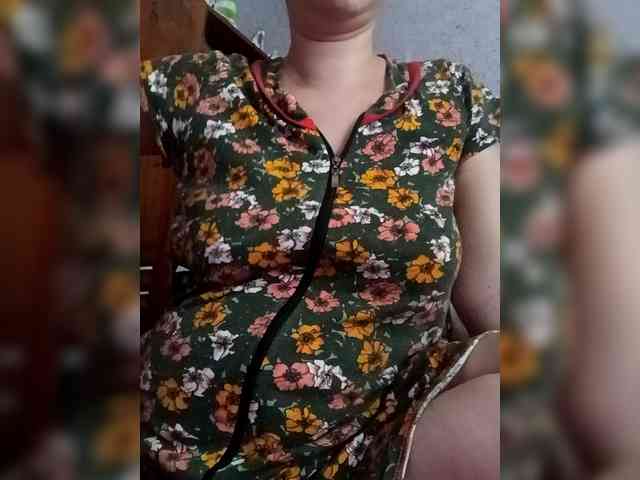 AugustinaCrys webcam