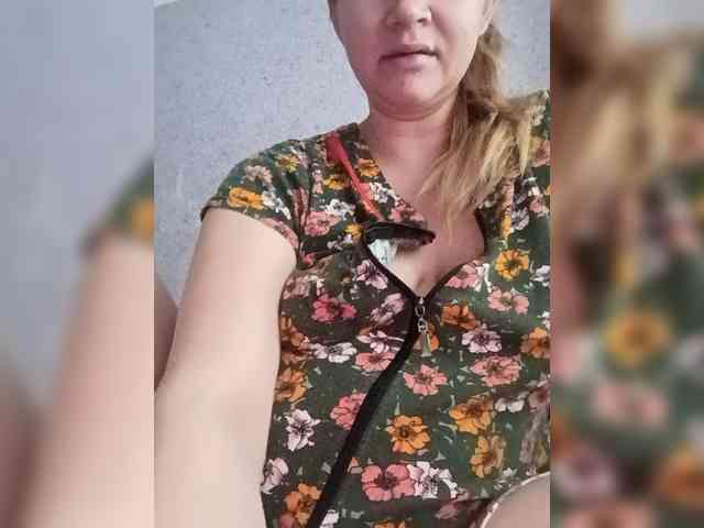 AugustinaCrys webcam