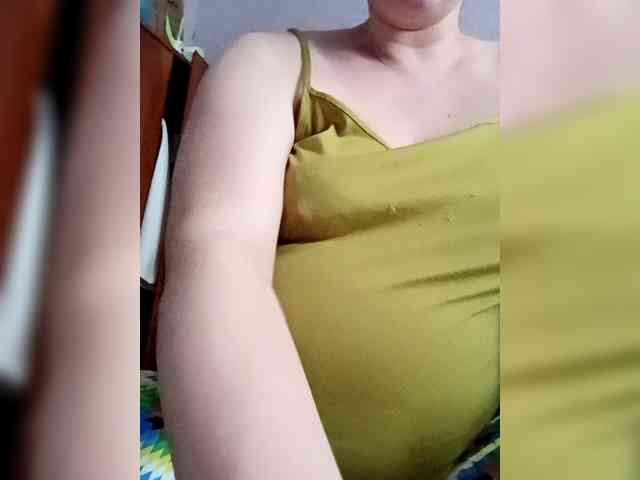 AugustinaCrys webcam