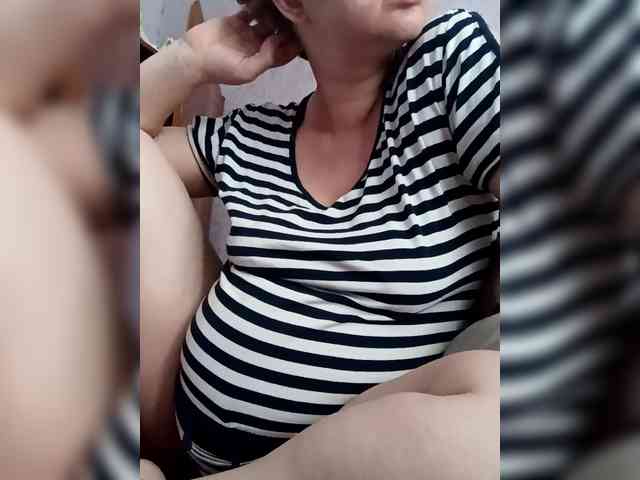 AugustinaCrys webcam