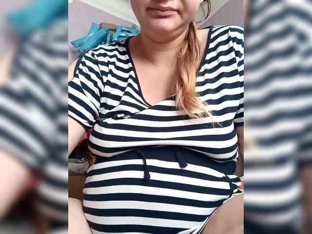 AugustinaCrys webcam