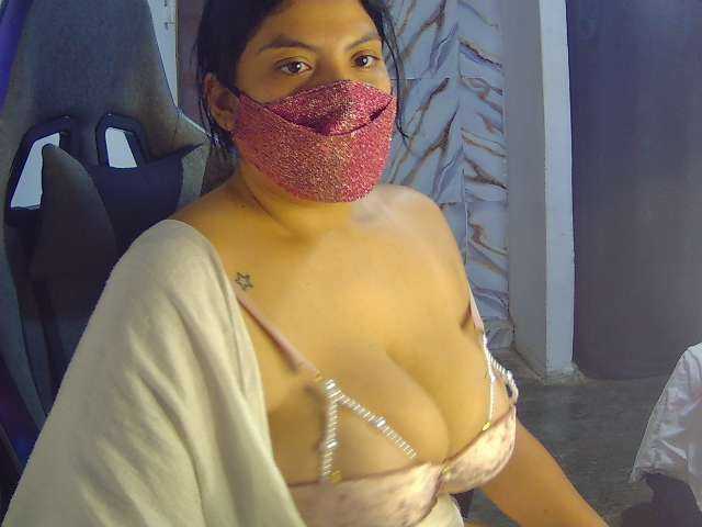 Kanyatt live cam on BongaCams