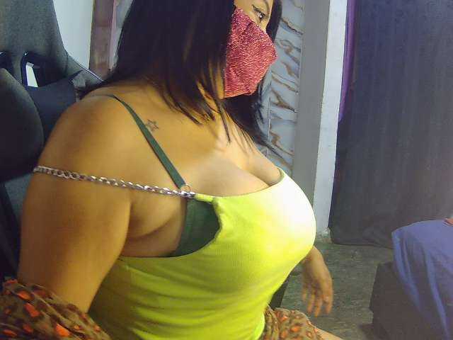 Kanyatt live cam on BongaCams