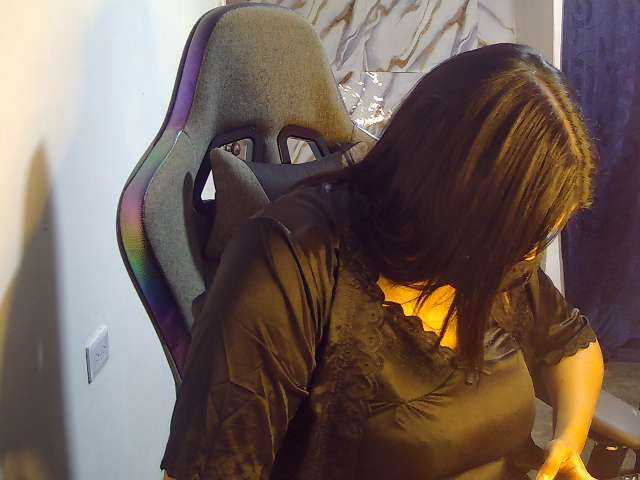 Kanyatt live cam on BongaCams