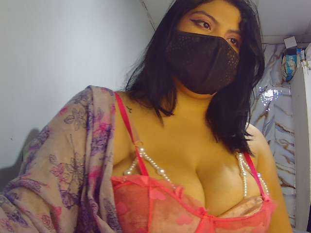 Kanyatt live cam on BongaCams