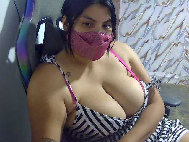 Kanyatt live cam on BongaCams