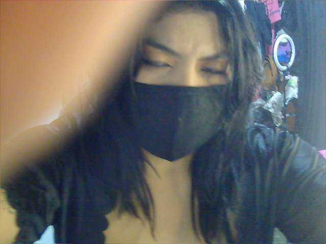Kanyatt live cam on BongaCams