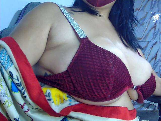 Kanyatt live cam on BongaCams