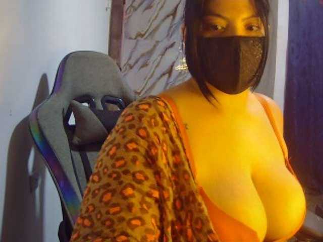 Kanyatt live cam on BongaCams