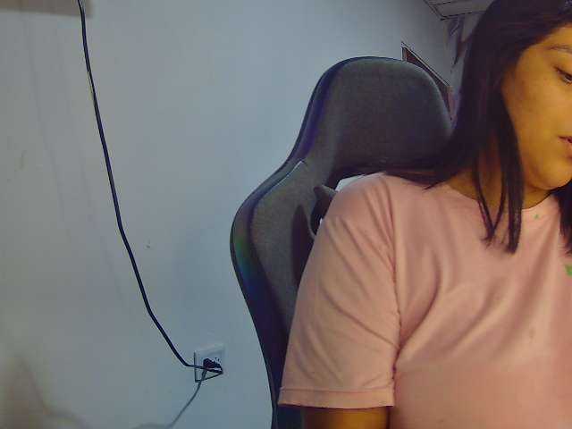 Kanyatt live cam on BongaCams