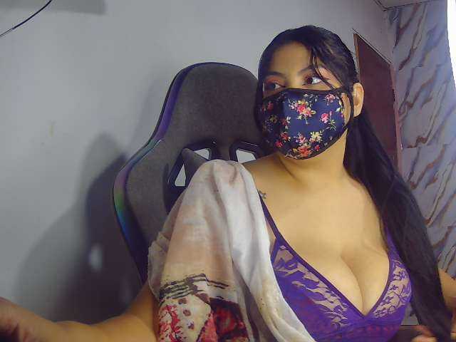 Kanyatt live cam on BongaCams