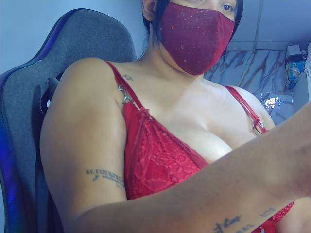 Kanyatt live cam on BongaCams