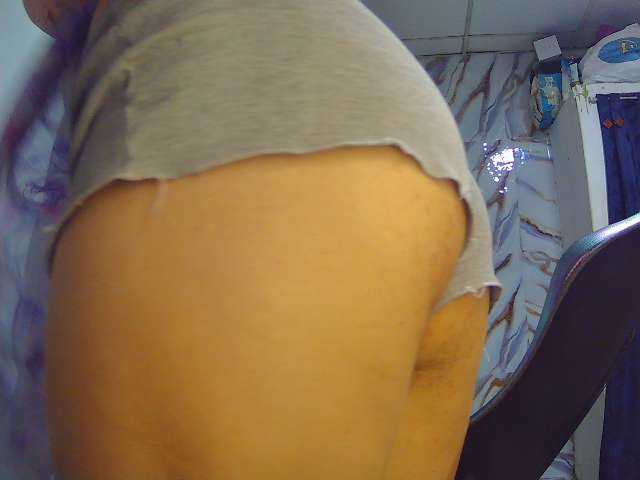 Kanyatt live cam on BongaCams