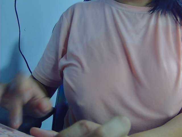 Kanyatt live cam on BongaCams
