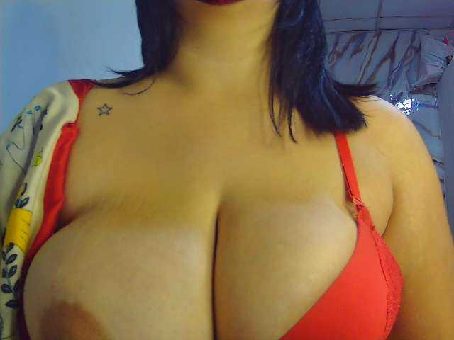 Kanyatt live cam on BongaCams