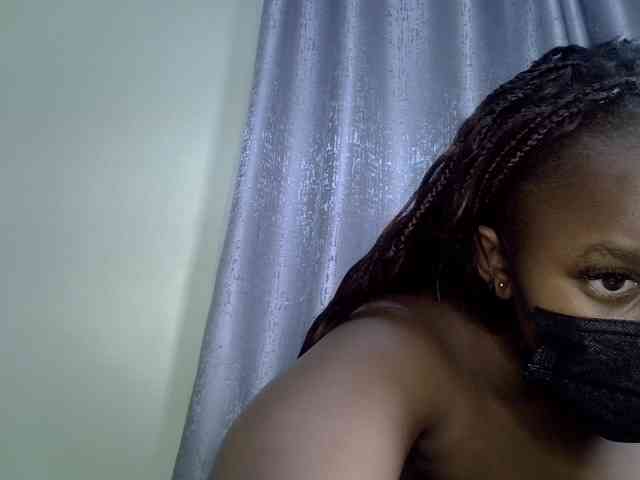 Prettydoll-2 webcam