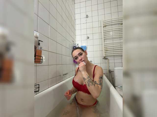 GroteskJane