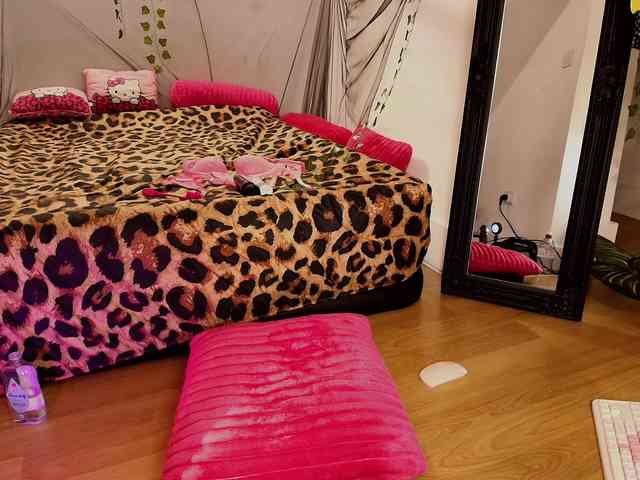 Annastasiajune webcam