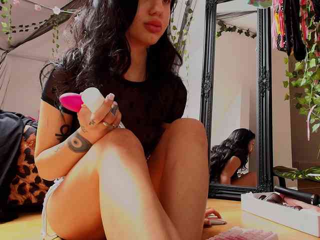 Annastasiajune webcam