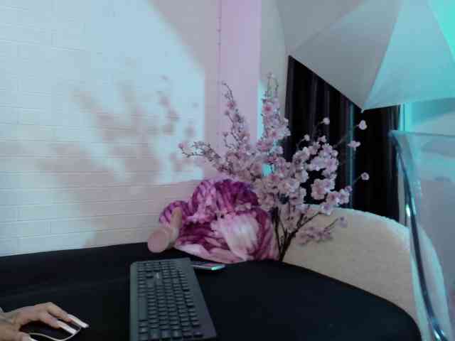 Annastasiajune webcam