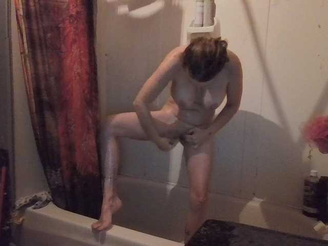 Pizzedwife live cam