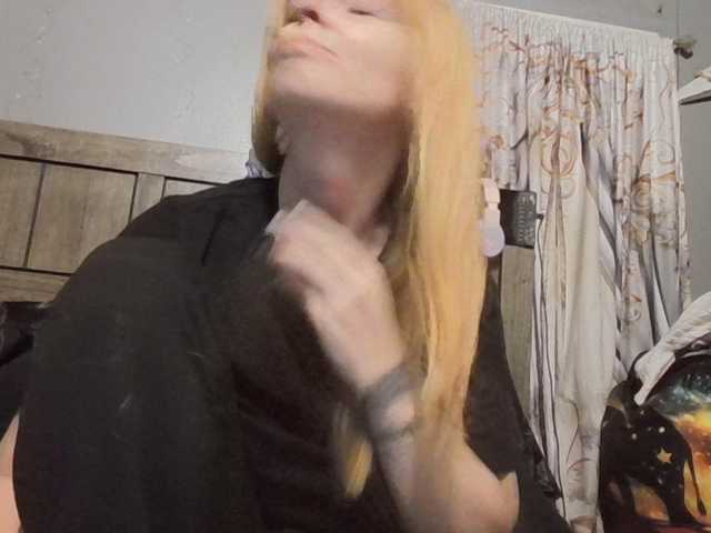 BeautyQueenMa live cam preview