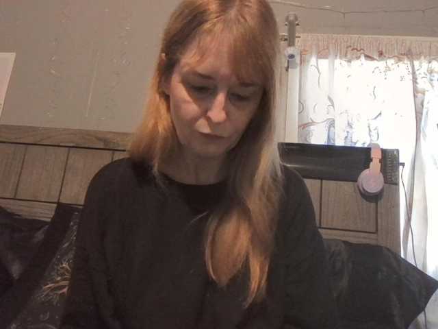 BeautyQueenMa live cam preview