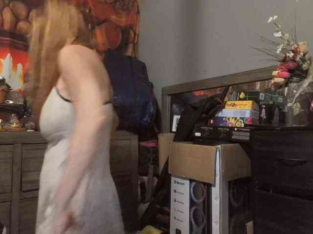 BeautyQueenMa webcam