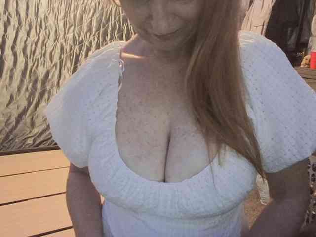 BeautyQueenMa webcam