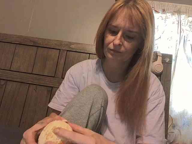 BeautyQueenMa webcam
