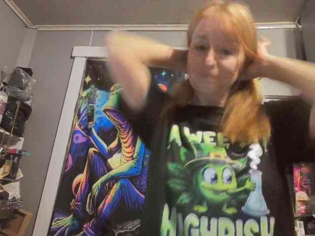 BeautyQueenMa webcam