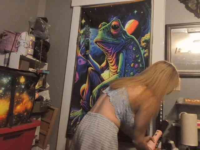 BeautyQueenMa webcam