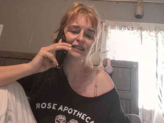 BeautyQueenMa webcam