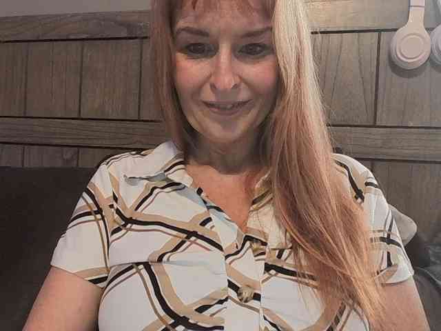 BeautyQueenMa webcam