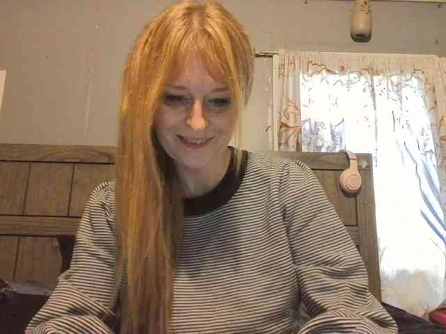 BeautyQueenMa webcam