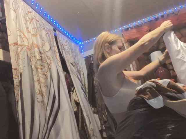 BeautyQueenMa webcam