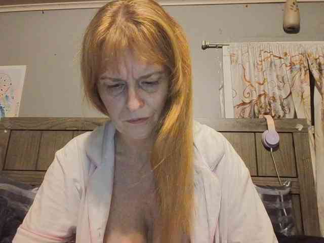 BeautyQueenMa webcam